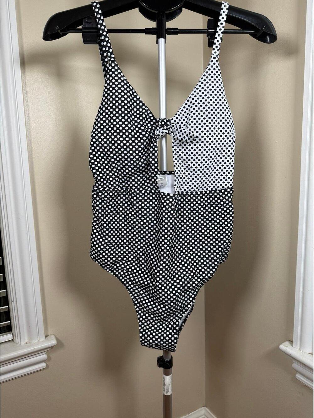 Cupshe Black White Polka Dot One Piece Swimsuit Women’s Large NWT